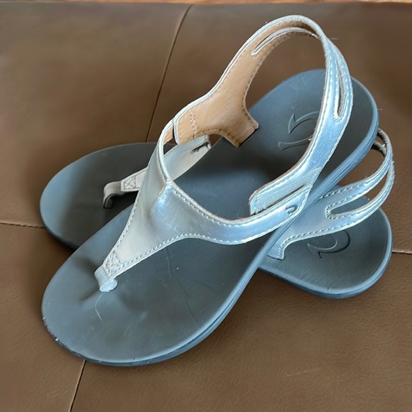 olukai eheu sandals